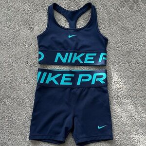 Nike Pro Navy and Aqua Sports Set- worn once!